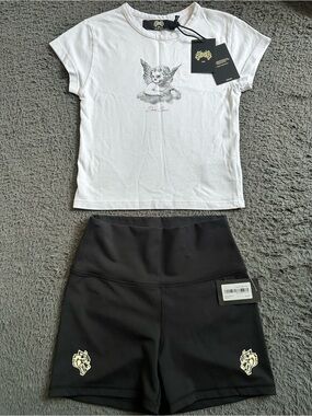 NWT Darc Sport Watch Over Me Baby Tee & Wolves Pump Biker Shorts Size Medium